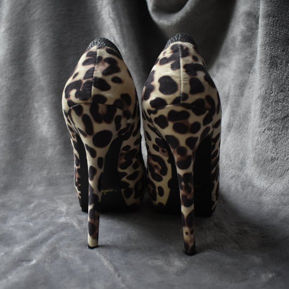 Penny Loves Kenny Cheetah Sparkle Studded Heels - Picture 13 of 15